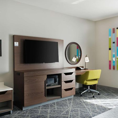 Hampton Inn And Suites Tulsa Central Экстерьер фото