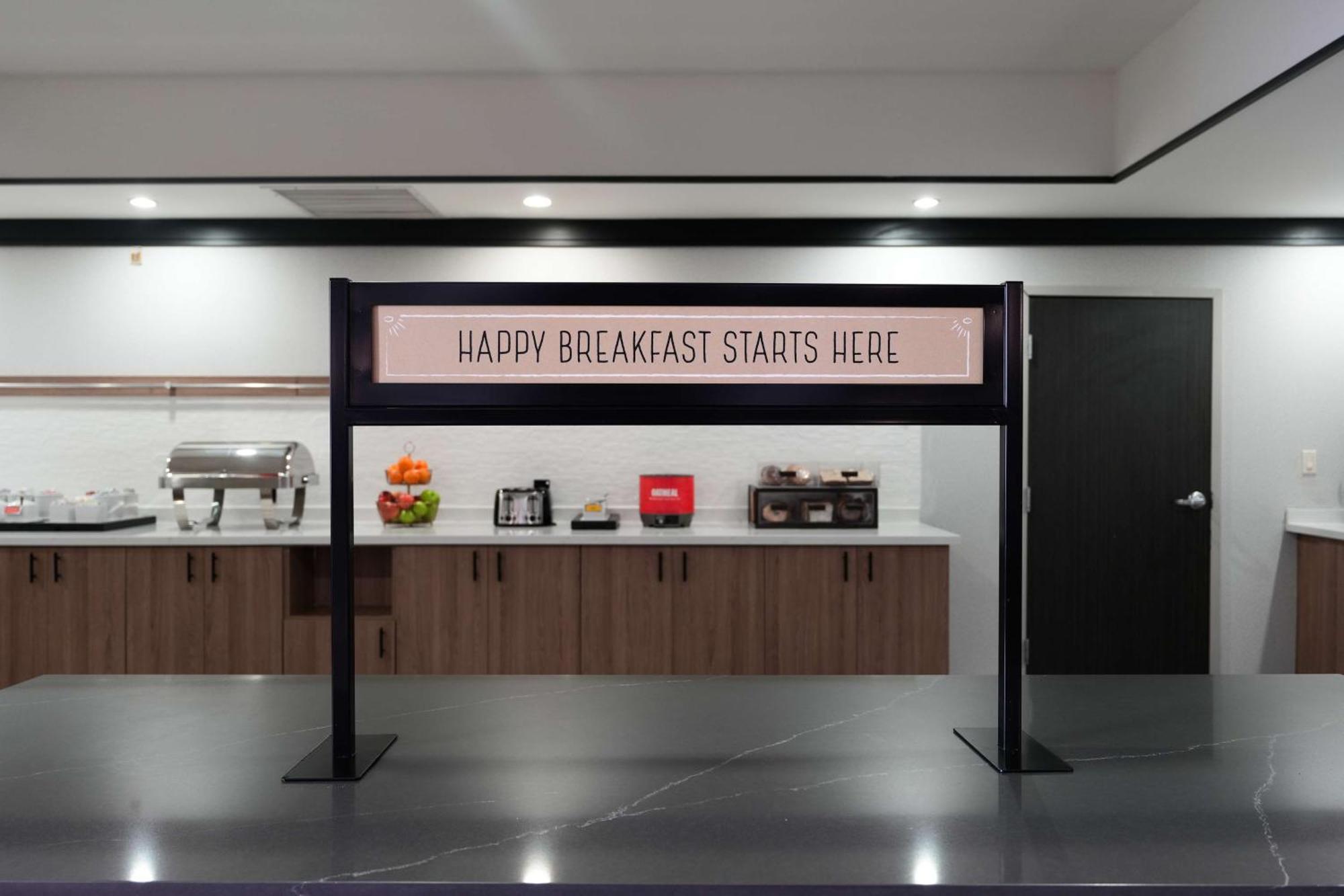 Hampton Inn And Suites Tulsa Central Экстерьер фото